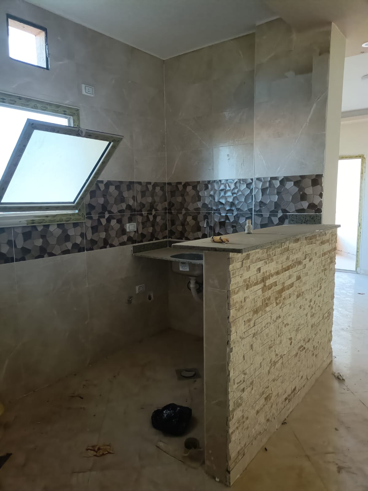 1457 sea view apartment in compound in ahya area